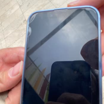 Türk Telekom Bayisinde Ekran Koruyucunun Kabarması Ve İade Reddi