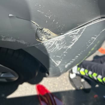 Kaza Sonrası Ön Cam Ve Kapı Hasarının Ekspertiz Dışında Bırakılmasına İtiraz Ve Tam Kapsama Talebi
