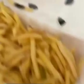 Burger King Kötü Bir Paketleme Ve Bozuk Ürünler Gönderiyor