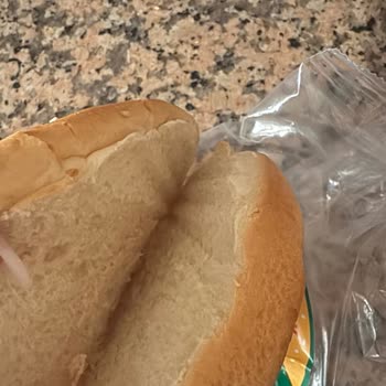 Dardanel Şok Market Çıtır Tavuk Burger’da Tavuk Köftesi Yok