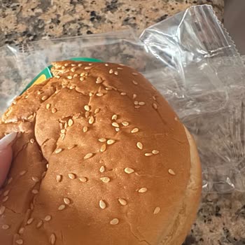 Dardanel Şok Market Çıtır Tavuk Burger’da Tavuk Köftesi Yok