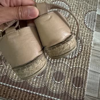 Elle Mağazasından Alınan Ayakkabının İki Hafta İçinde Deforme Olması