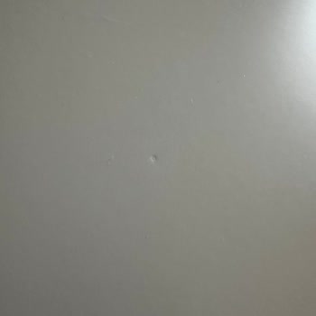 Çizik Yemek Masası Ve Uzayan Değişim Süreci
