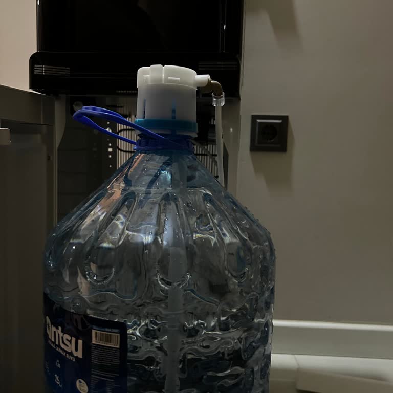 Antsu 19 Litre Damacananın Uzunluğu Sebile Sığmıyor