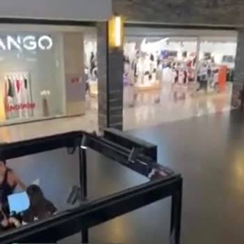 Nike Uyarı Biçiminde Terbiyesizlik Ve Sonrasında Küfür