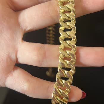 Mila Accessories Renk Atması Ve Soyulma Oluştu