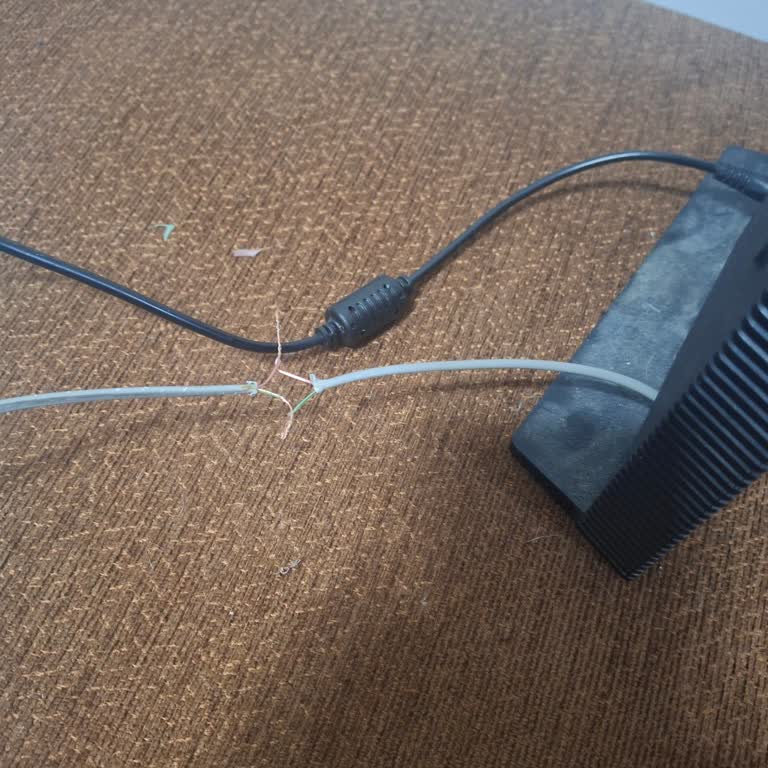 Kırık Kablo Nedeniyle İnternet Kesintisi Ve Acil Teknik Destek Yokluğu