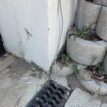 İzinsiz Fiber Kablosunun Villamın Duvarı Ve Gider Mazgalından Geçirilmesi