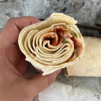 Yanlış Ürün Ve Yetersiz Porsiyon Satıcı İadeyi Reddetti
