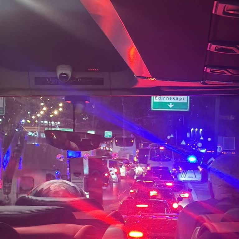 Uzun Gecikme Ve Kaba Davranışlar Nedeniyle Bilet İadesi Talebi