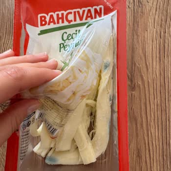 Küflü Çeçil Peyniri Gıda Güvenliği Endişesi