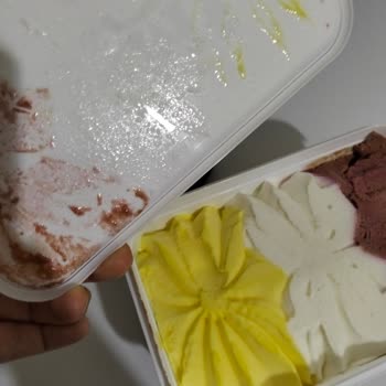 Vişneli Dondurmada Bozuk Görünüm Ve Sağlık Endişesi