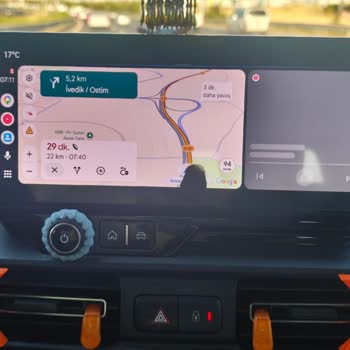 Garanti Kapsamındaki Opel Combo Multimedya Ekranındaki Kararma Ve Leke Sorunu