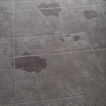 Satın Alınan Salon Halısının Kısa Sürede Ayıplı Olması Ve Mağazadan Yanıt Gelmemesi