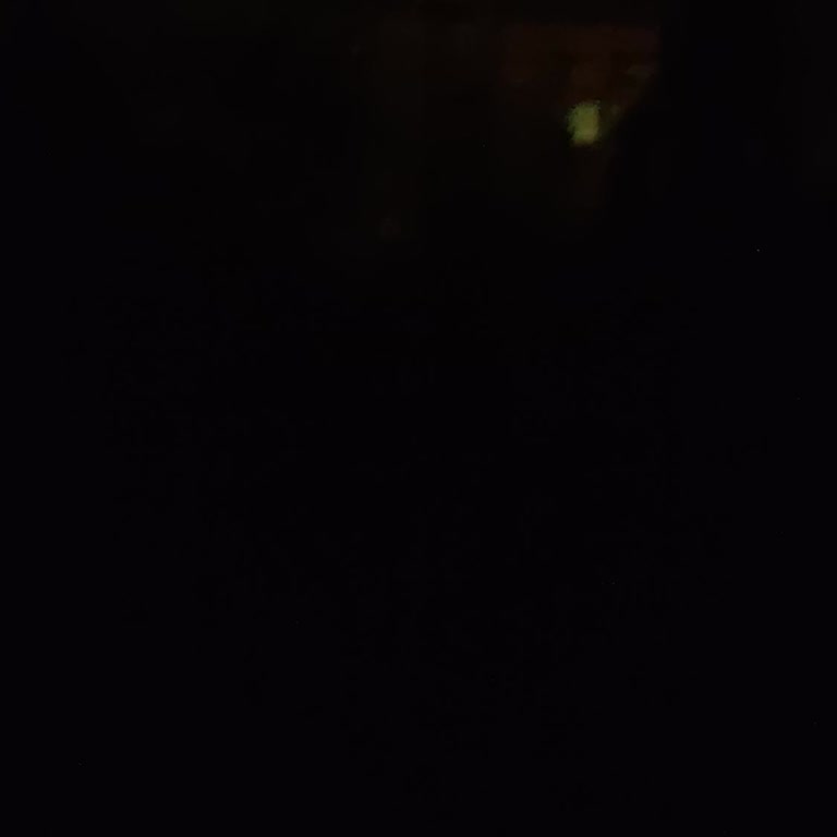 Midyat’ta Gece Elektrik Kesintisi Çocukları Zor Duruma Soktu, Dicle Elektrik’ten Açıklama Talebi