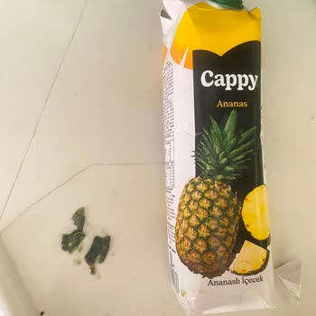 Cappy Ananas Suyunda Belirlenemeyen Yeşil Madde Ve Mide Yanması
