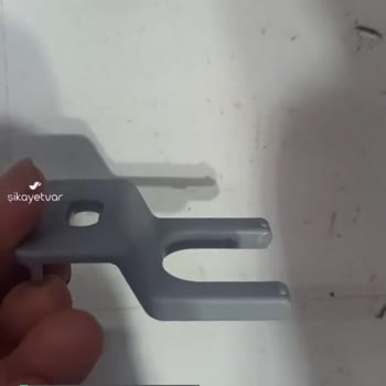 Korkmaz Mutfak Eşyaları Termosumun Kapağı Kırıldı Ve Plastiği Kayboldu