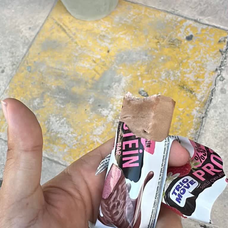 Trio Move Çilek Ve Sütlü Çikolatalı Barın Renk Ve Tat Kalitesinde Sorun Yaşandı
