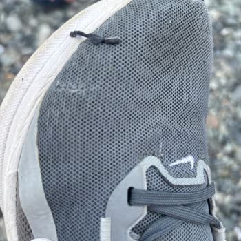 Nike Downshifter 13 Ayakkabısında Erken Yırtılma Ve Kullanıcı Hatası İddiası