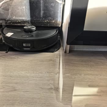 Kirli Su Yere Dökülüyor, Yetkili Servis Çözüm Sunamıyor