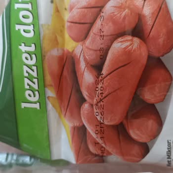 Banvit Tavuk Sosisinde Pembe Renk Ve Sağlık Endişesi