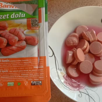 Banvit Tavuk Sosisinde Pembe Renk Ve Sağlık Endişesi