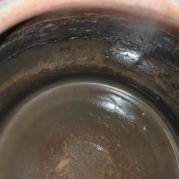 Karaca Züccaciye Emaye Çaydanlıkta Paslanma Oluştu