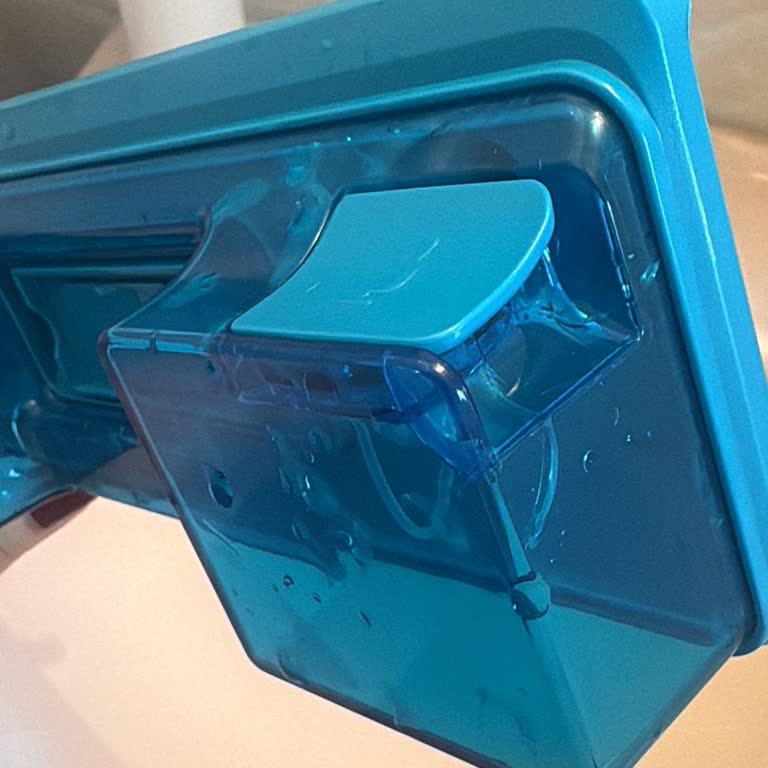 Philips Aqua 6000 Islak Başlık Çatladı, Garanti Kapsamı Dışında