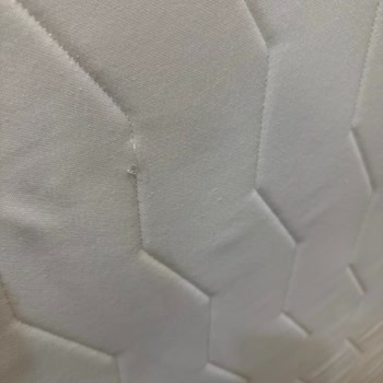 Teslim Aldığım Yatakta Yırtık Ve Dikiş Söküğü Hızlı Değişim Talebi
