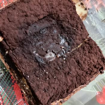 Müşteri Küflü Tiramisu Ve Bozuk Tatlılar Nedeniyle 260 TL’lik Mağduriyet Yaşadı