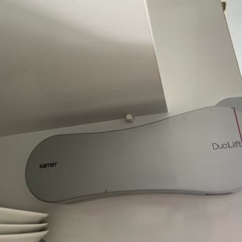 Duolift Pistonları Arızalı, Dolap Kapakları Güvensiz Ve Servis İletişimi Yok