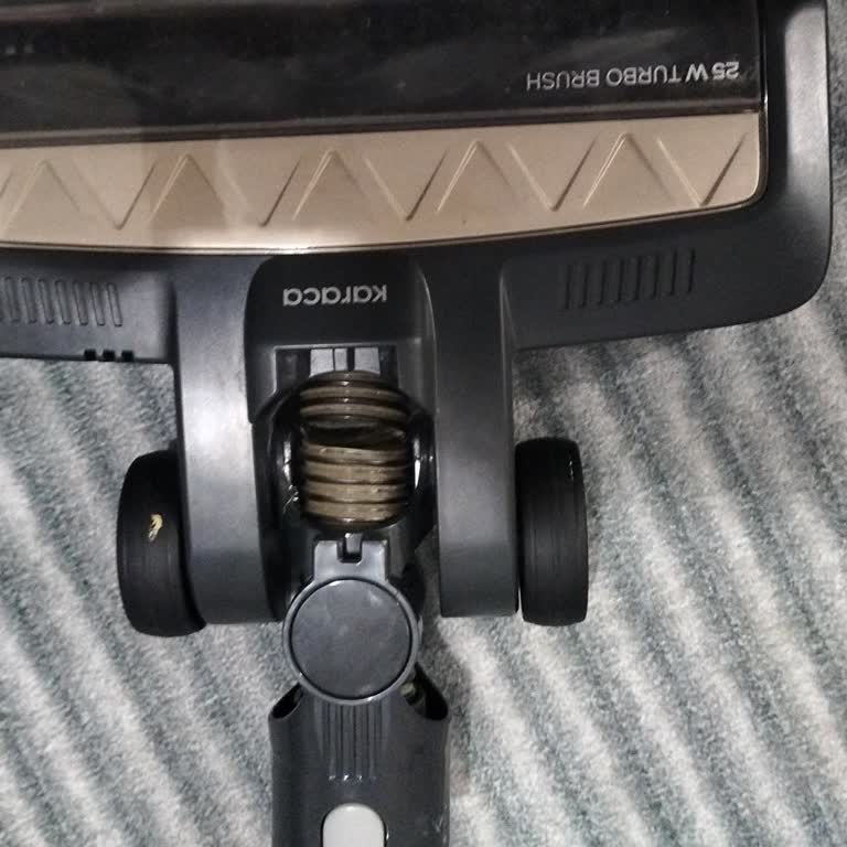 Karaca Vantuz Power Up 25 W Turbo Brush Süpürge Boru Çatlaması