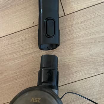 Philips Aqua Dikey Süpürge Boru Kilidi Sürekli Arızalanıyor, Garanti Değişimi Talep Ediliyor