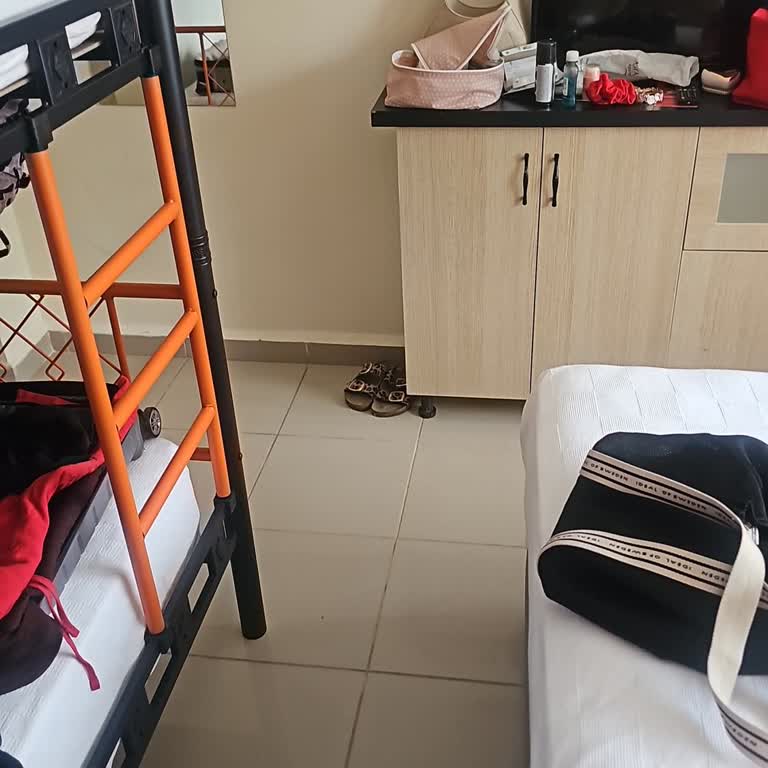 Kiraz Beach Otel (Erdek) Aksaklıklar Karşısında Jest Yapıp Sonra Parasını Alıyor