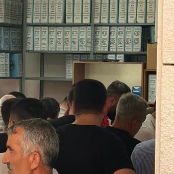 Kahramanmaraş 4. Noterde Yetersiz Personel Nedeniyle 5 Saatlik Bekleme
