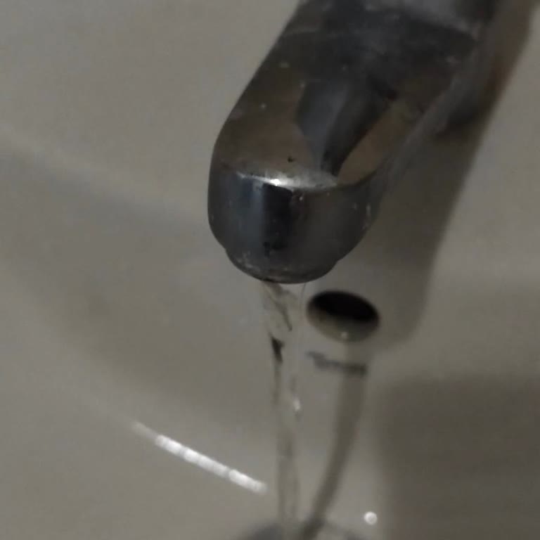 İSKİ’nin Yağışlı Günde Su Akışı İncecik Olması Hakkında Açıklama Bekleniyor
