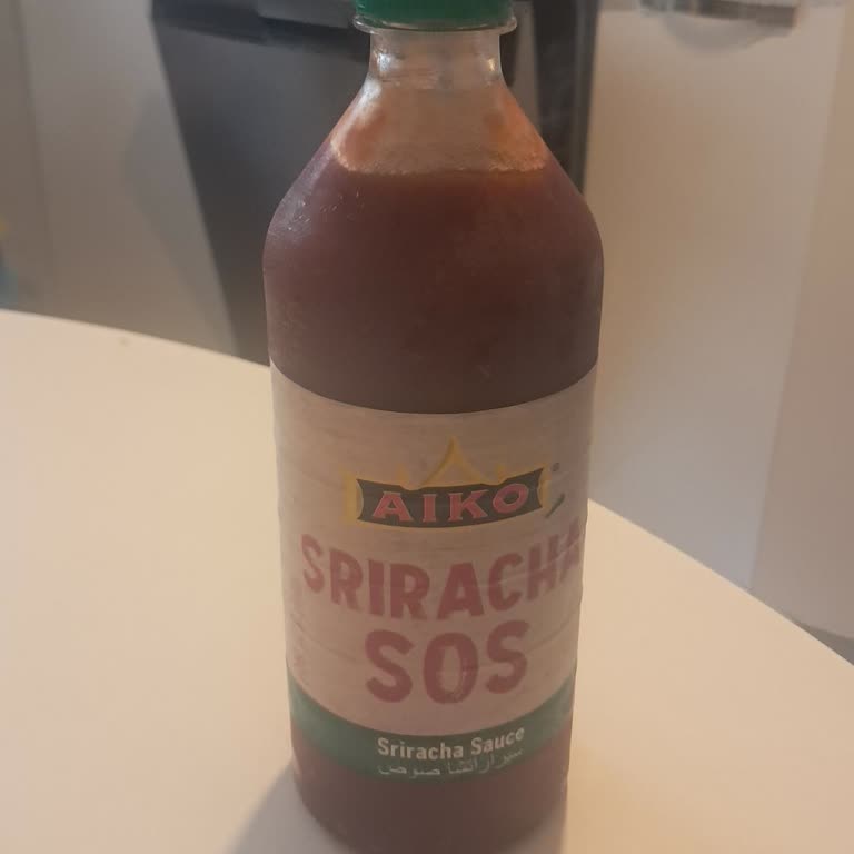 Kimyasal Koku Ve Tat İçeren Sriracha Sosu İçin İade Ve Açıklama Talebi