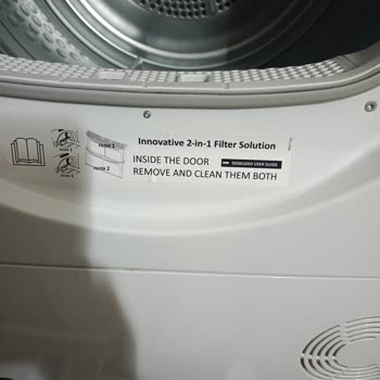 Hoover Kurutma Makinesi Su Haznesi Açarken Kırıldı Garanti Ve Yedek Parça Talebi
