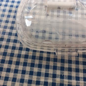 Hoover Kurutma Makinesi Su Haznesi Açarken Kırıldı Garanti Ve Yedek Parça Talebi