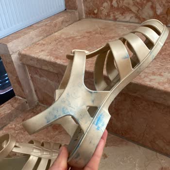 İgor Sandalette Renk Bozulması Ve Çözüm Sunulmayan İade Süreci
