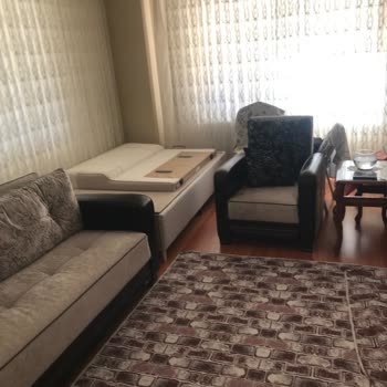 İstikbal Sarin Mobilya Bayisinde Ayıplı Bazaların Yoğun Kokusu Ve Değişim Sorunu