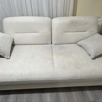 Teslim Edilen Koltuk Takımındaki Mavi Lekeler Nedeniyle Sözleşmeden Dönme İsteği