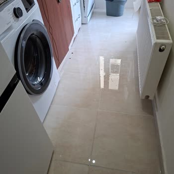 Arçelik Yetkili Servisinin Gider Hortumu Takmaması Sebebiyle Ev Su Baskını
