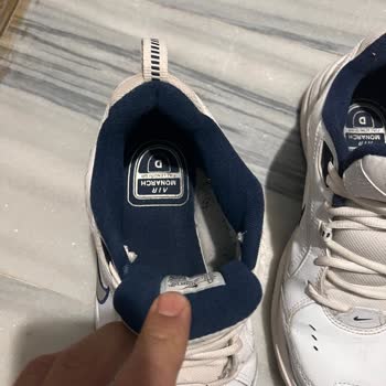 Nike Air Monarch Ayakkabısında İç Ses Sorunu Ve Değişim Talebi