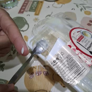 Harras Ballı Tarçınlı Manda Dondurmasında Plastik Parça Bulunması Boğulma Tehlikesi