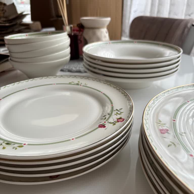 Eksik Parçalı Yemek Takımı, Müşteri Hizmetine Ulaşılamadı