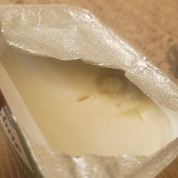 Son Kullanma Tarihi Yakın Olmasına Rağmen Labne Ürünün Küflü Çıkması