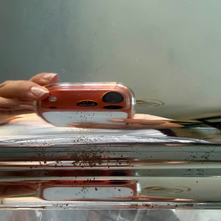 Paslı Borcam Sunumluk Ürün Masamda Çizik Bırakıyor