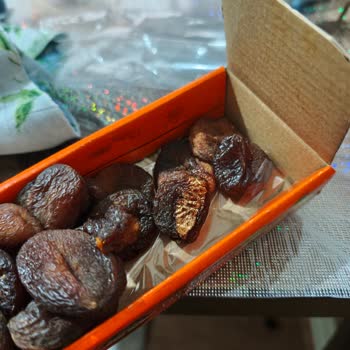 Deforme Ve Küflenmiş Kayısılar Güvenliğimi Tehlikeye Attı