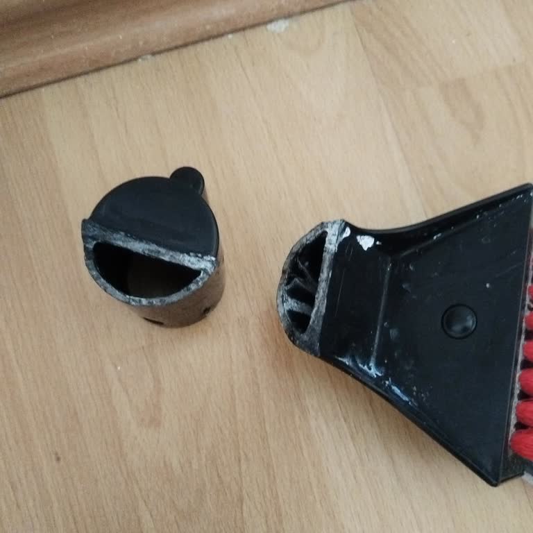 Kısa Sürede Kırılan Başlık Parçası Ve Ücretsiz Yedek Talebi